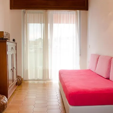 Markas, Ideal Location With The View